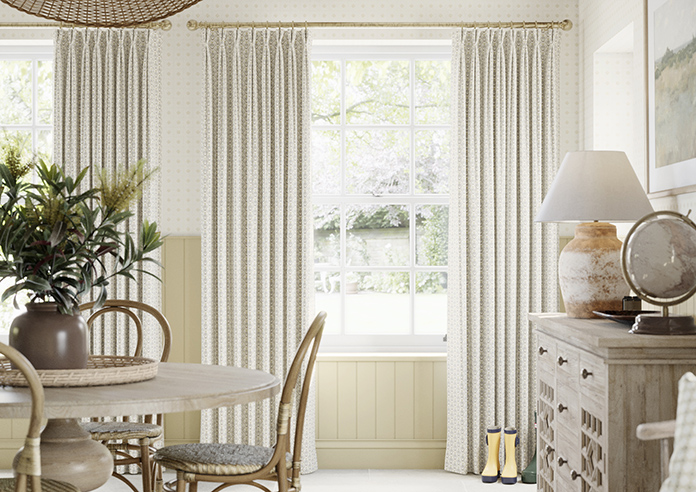 Adelaide, Bloom Spray Stowe - Made to Measure Curtains - Image 3